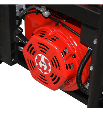 Generator De Curent Pe Benzina Rotakt ROGE7000T 6.8 kW, Trifazic, AVR, Voltmetru, Iesire De 12V, Consum 3,12 l/h